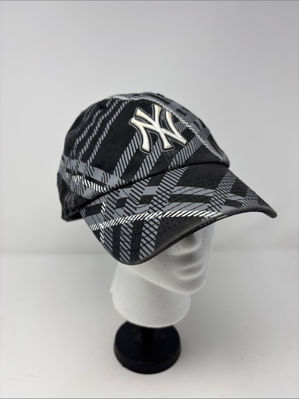 New York Black & Gray Plaid Baseball Cap